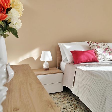 Apartamento Dimora Amira Monopoli Exterior foto